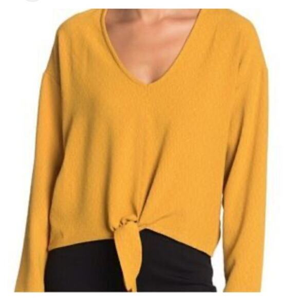 ASTR the Label Yellow Tie Bottom Texture Long Sleeve Top Size Small - Picture 1 of 5